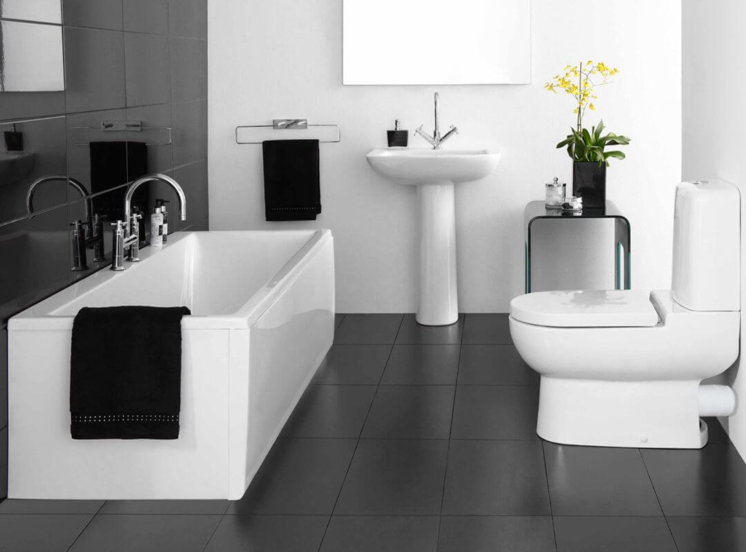 дизайн черно-белой ванной комнаты 