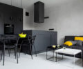 Черная мебель в интерьере гостиной, кухни, спальни