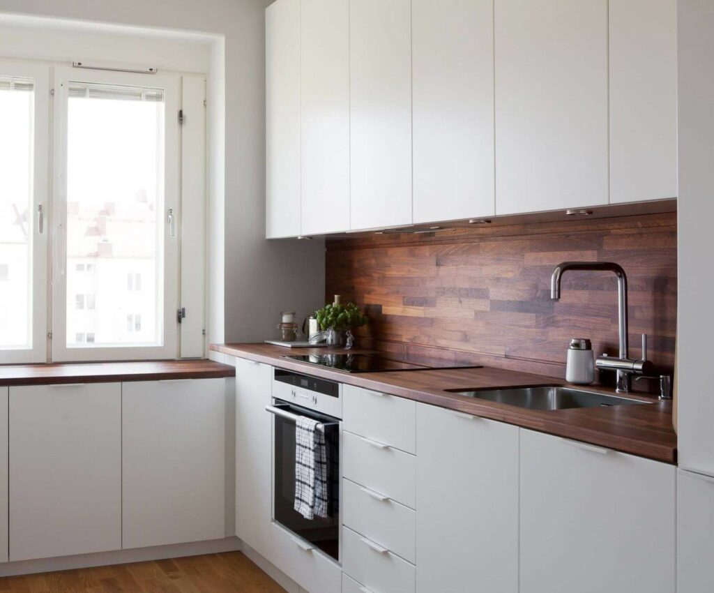 Фартук для белой кухни