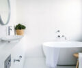 Как оформить ванную: 8 советов для тех, кто ненавидит уборку