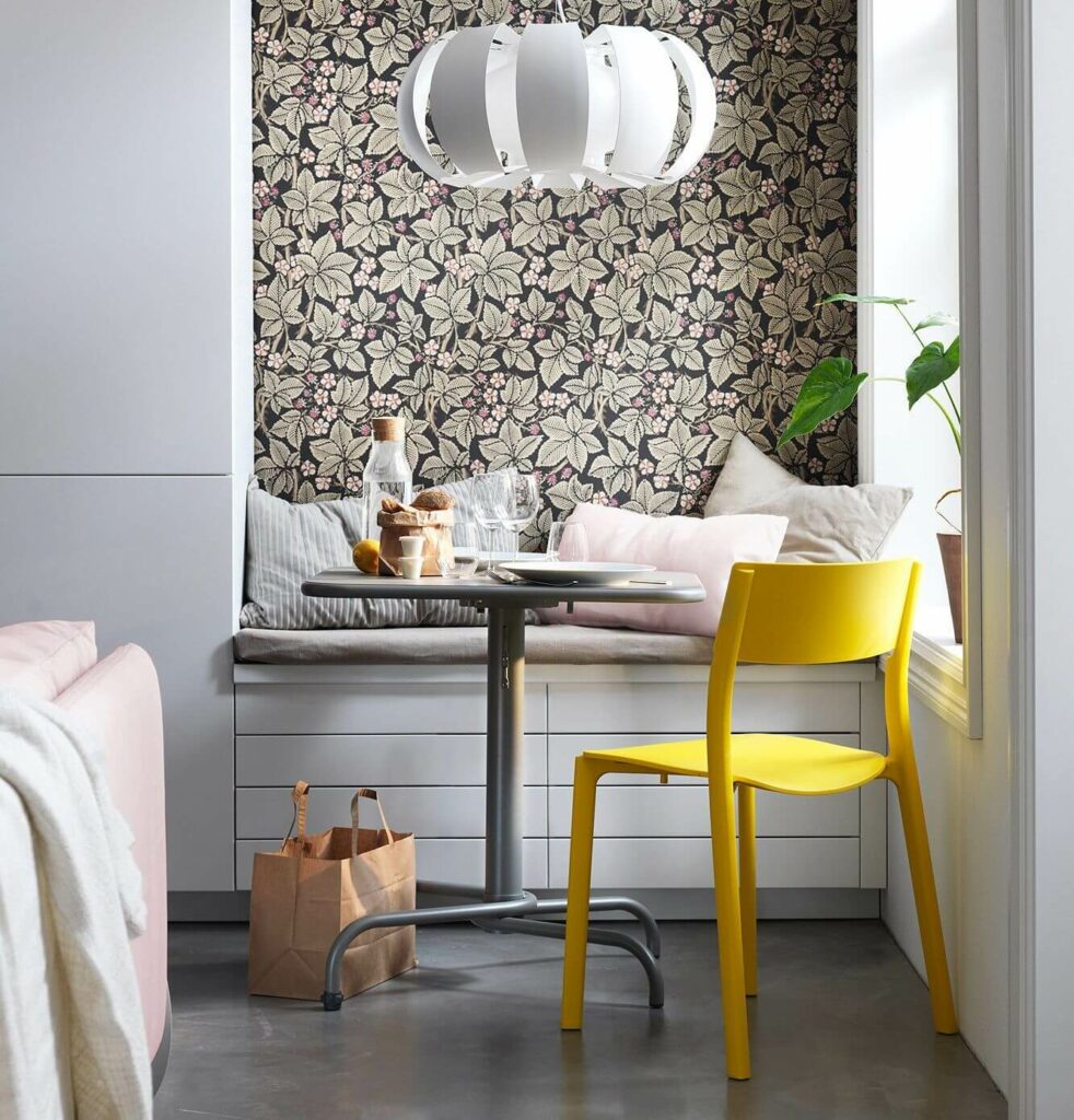 украшаем интерьер квартиры с помощью обоев