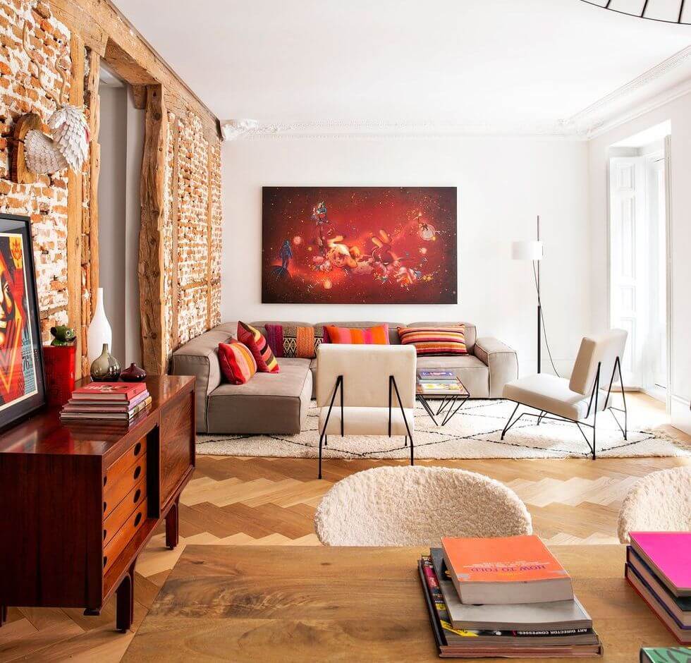 Эклектичная квартира с коллекцией современного искусства в Мадриде