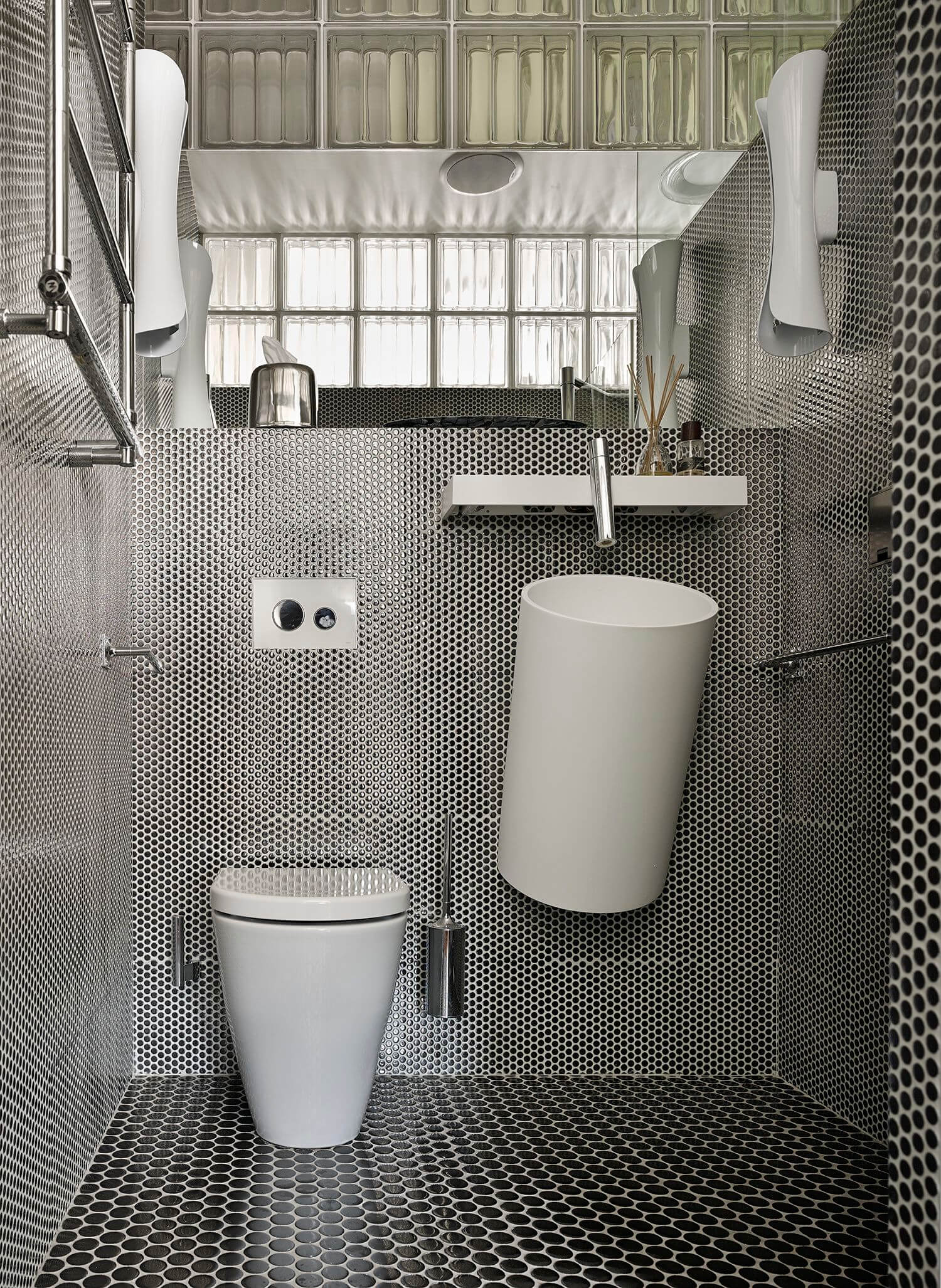 очень необычный дизайн ванной комнаты