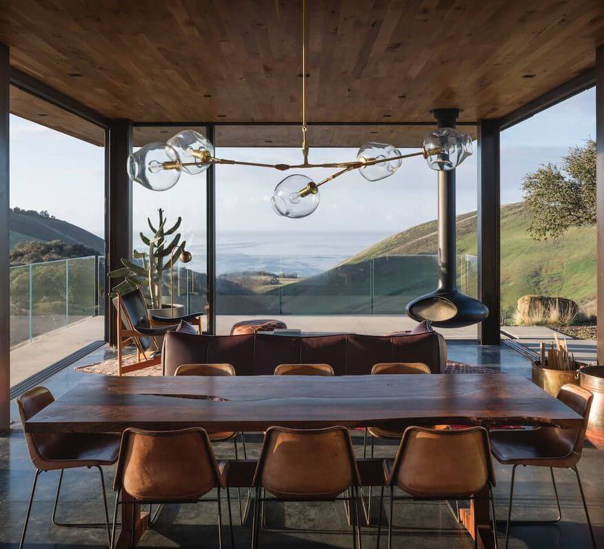 Слияние с природой: экодом на холмах в Санта-Барбаре