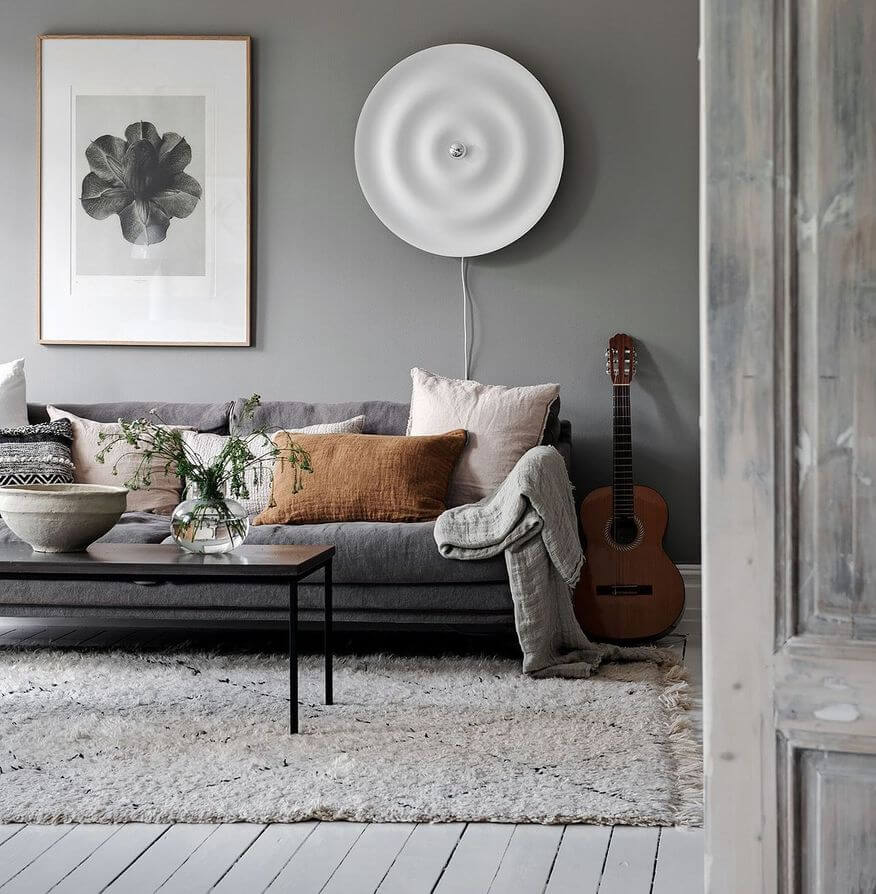 Модный и нескучный монохромный интерьер в Гётеборге