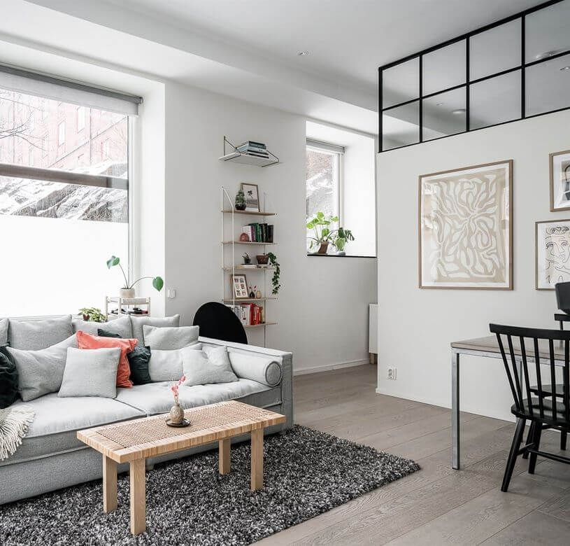 Небольшая, но очень функциональная квартира-студия (50 кв. м)