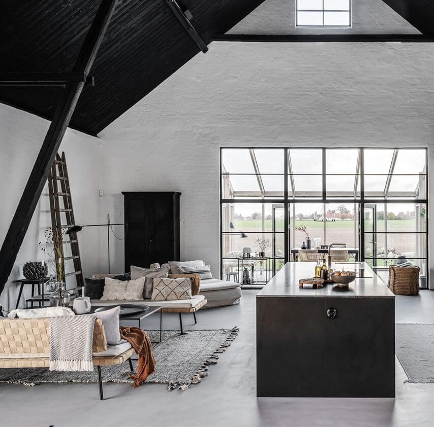 Загородный дом в амбарном стиле в Швеции