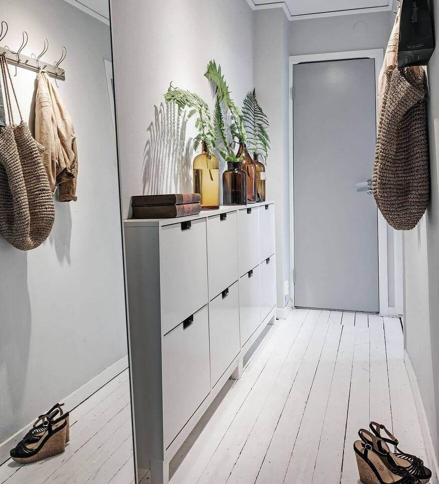 Что делать с узким коридором: 5 дизайнерских решений