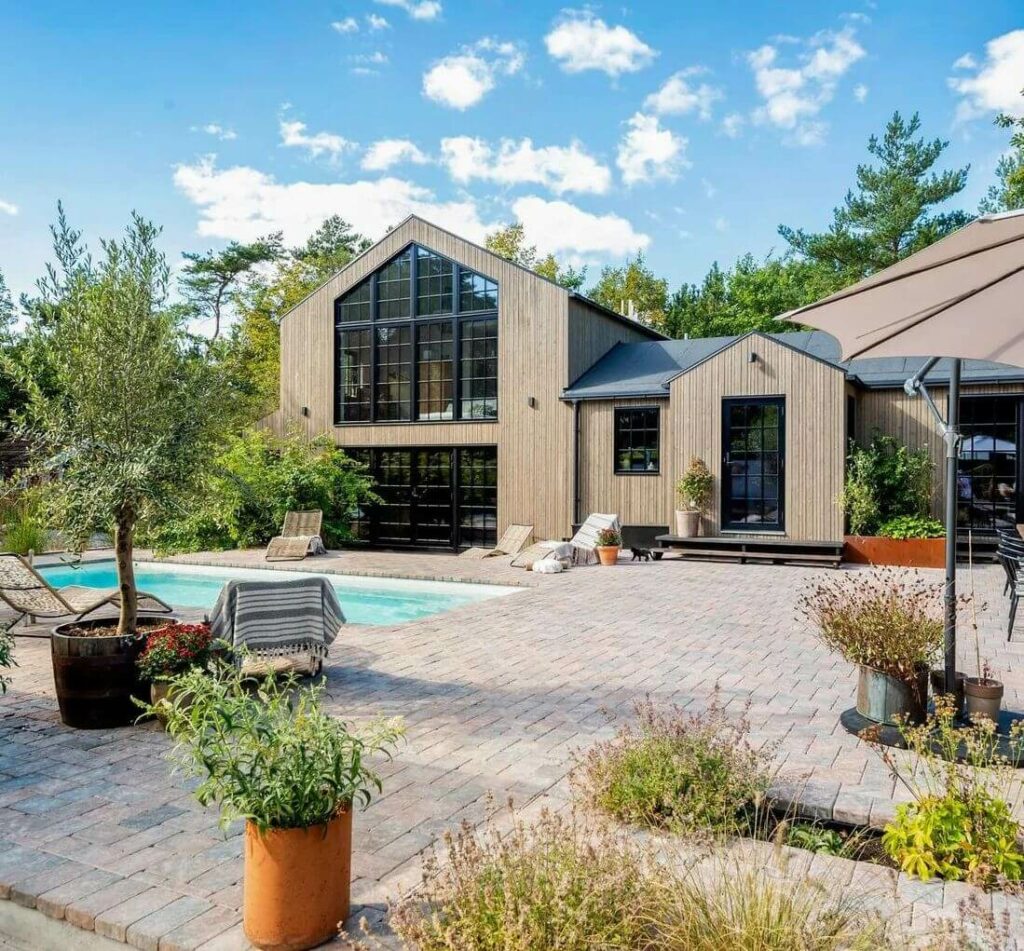 Уютный коттедж на западном побережье Швеции