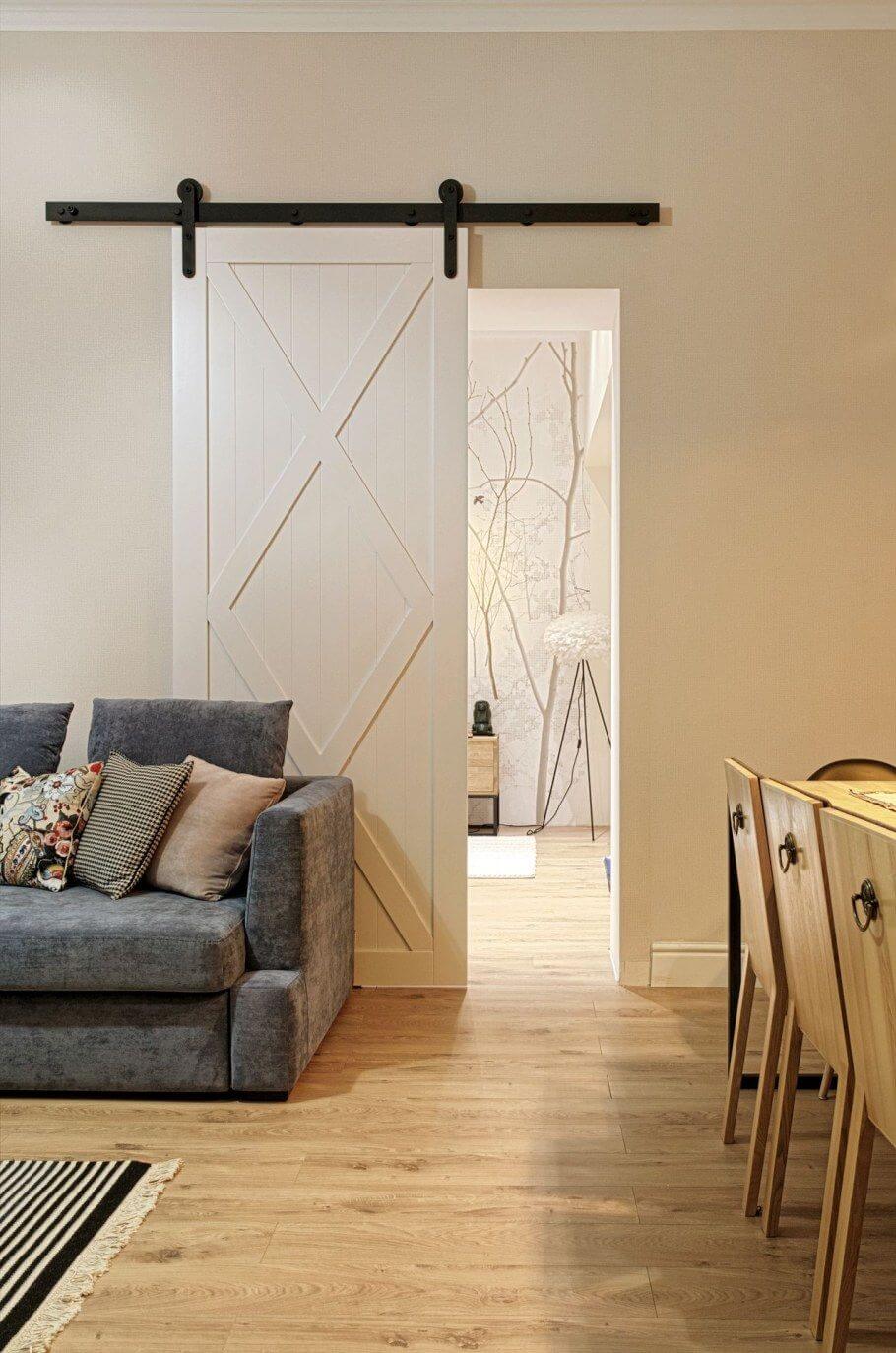 Амбарная дверь