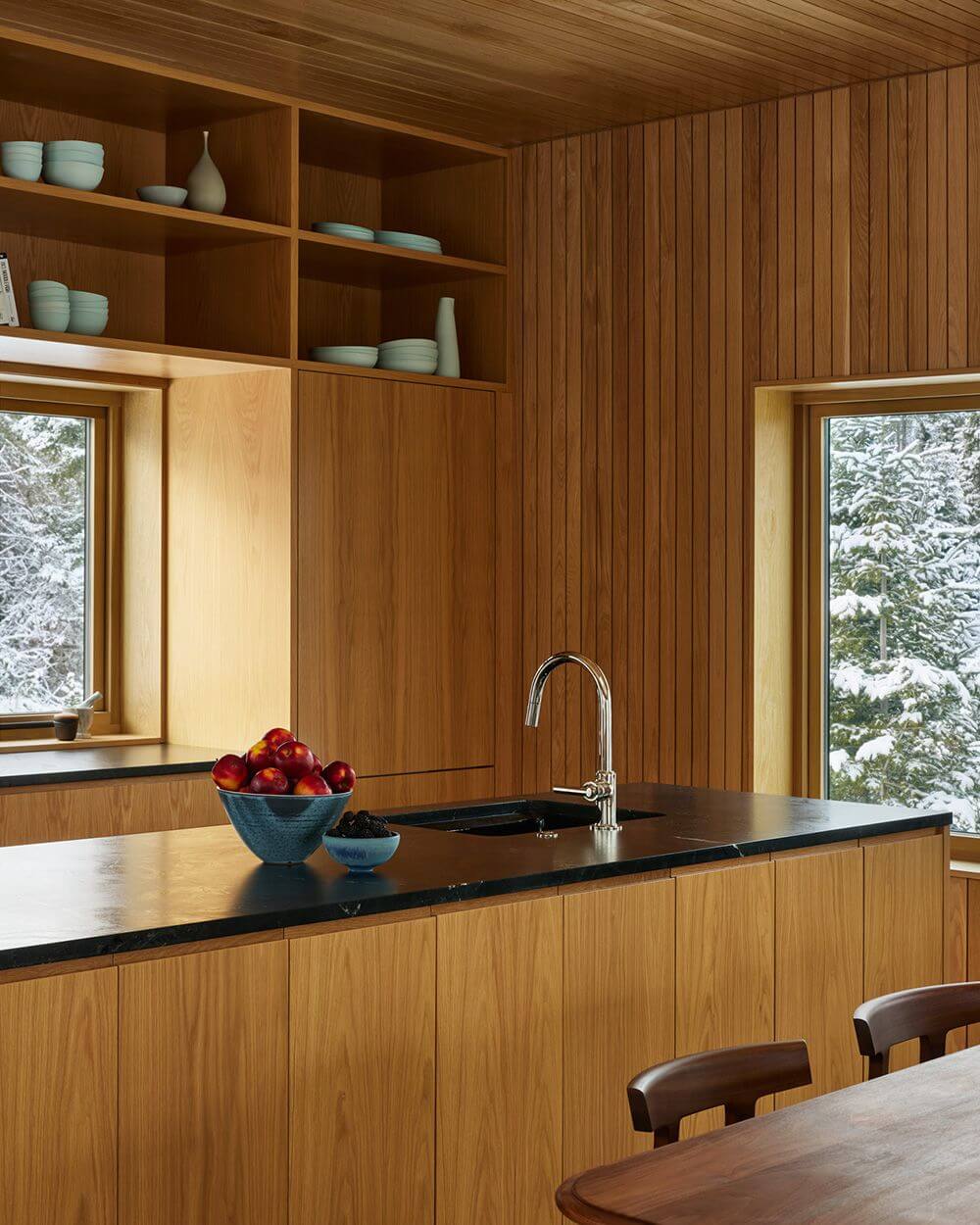 Деревянная кухня